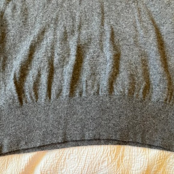 BURBERRY.  CASHMERE.  DRESS. - Picture 12 of 15